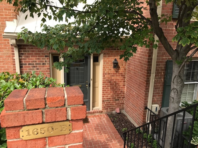 Foto del edificio - 1650 Beekman Pl NW