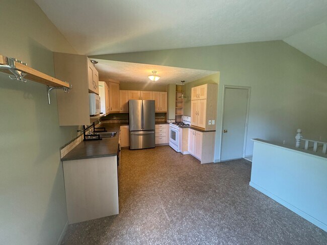 Foto del edificio - 1574 76th St SW