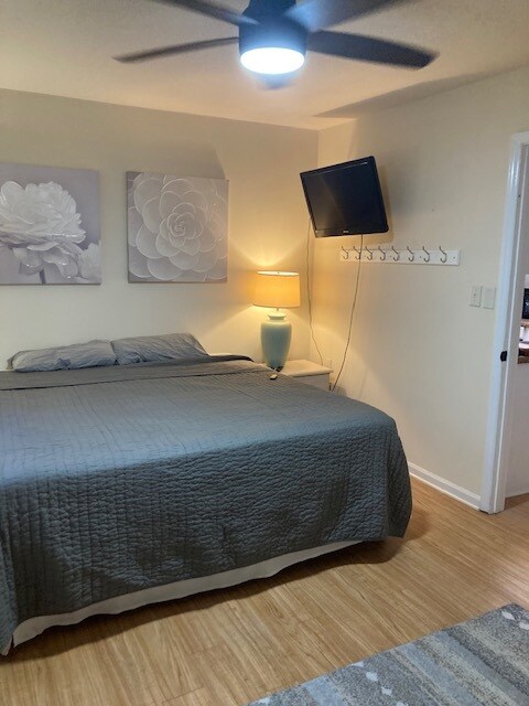 Foto principal - 807 W Trinity Ave