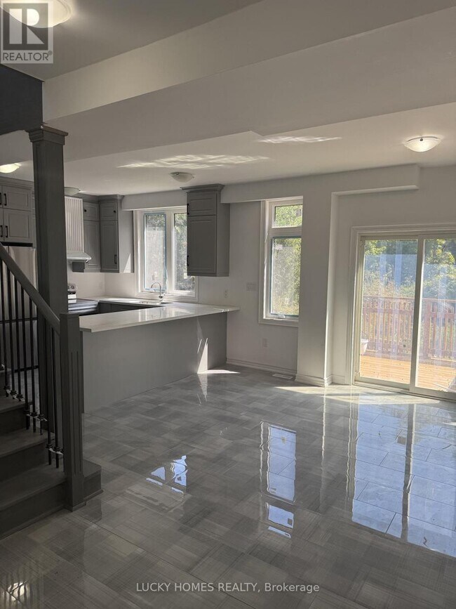 Building Photo - 25425B Maple Beach Rd