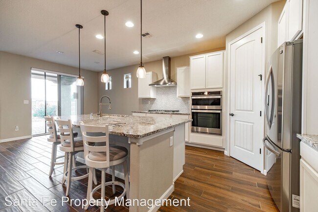 Building Photo - 3 br, 3 bath House - 4704 Viento Del Norte