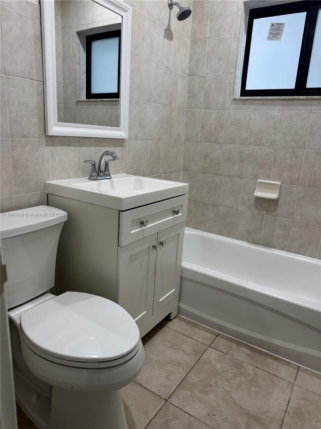 Foto del edificio - 3 bedroom in Hialeah FL 33010