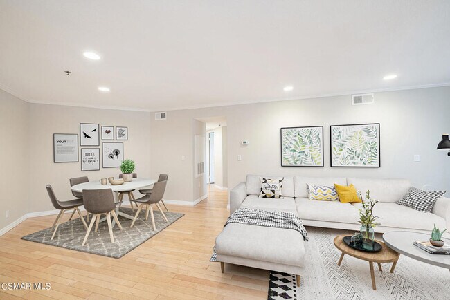 Foto del edificio - 5837 Oak Bend Ln