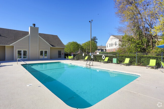 Pool - Carriage Hills
