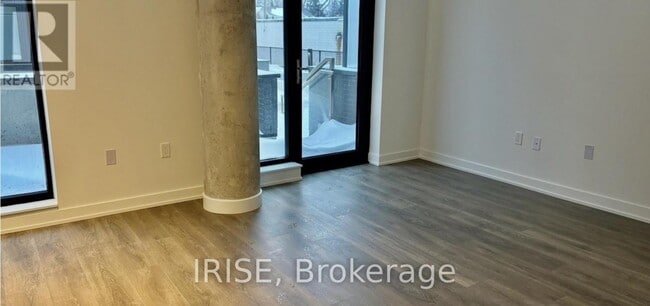 Building Photo - 1610 Charles St