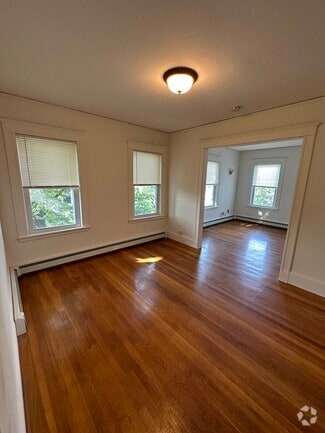 Building Photo - 289 Highland Ave