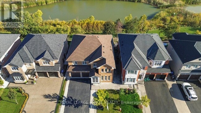 Building Photo - 63 Eastbrook Way