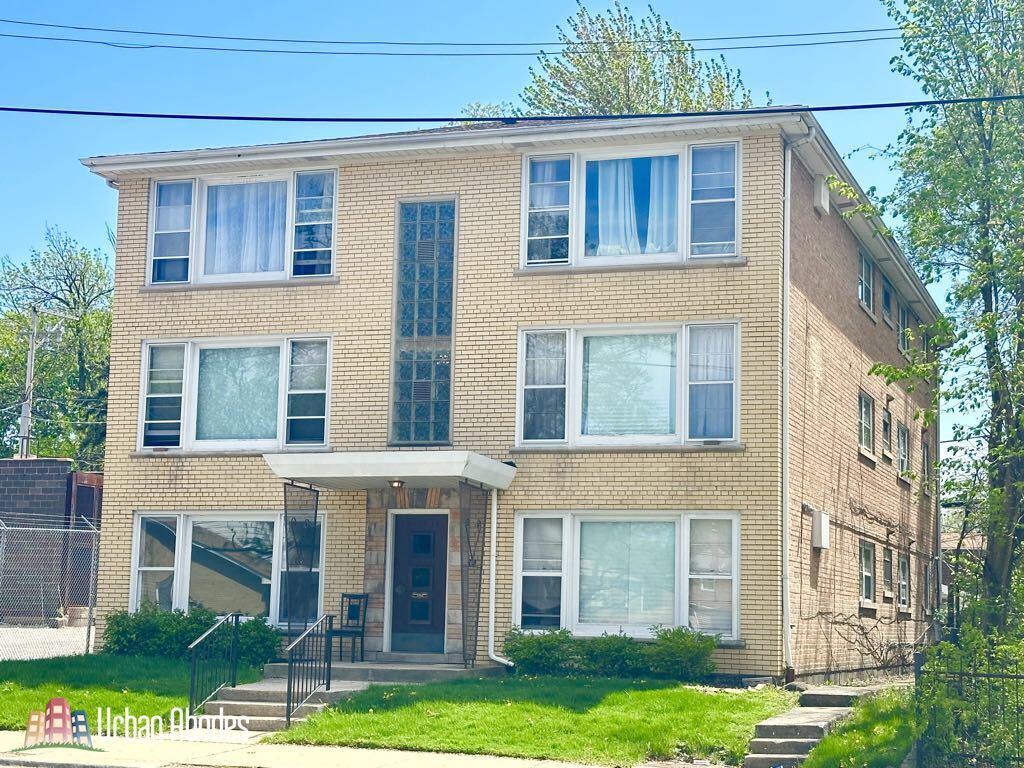 Primary Photo - 2509 W 111th St