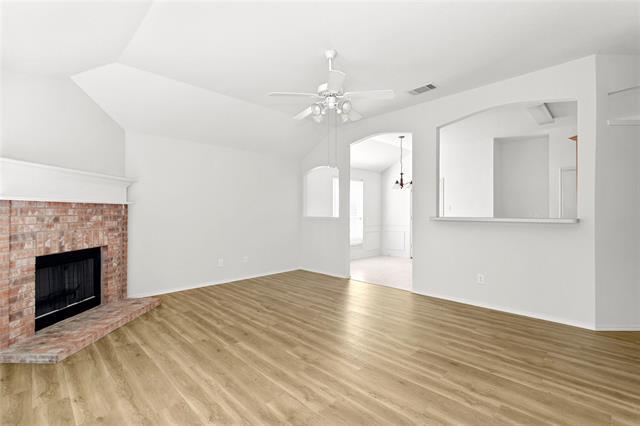 Foto del edificio - 12317 Rolling Ridge Dr