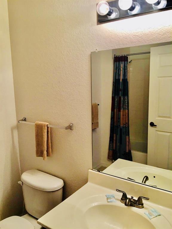 Building Photo - 2620 LODI Cir