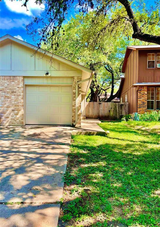 Building Photo - 7103 Woodhue Ct