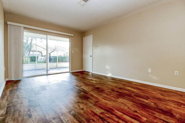 Foto del edificio - 13021 Sirius Ln