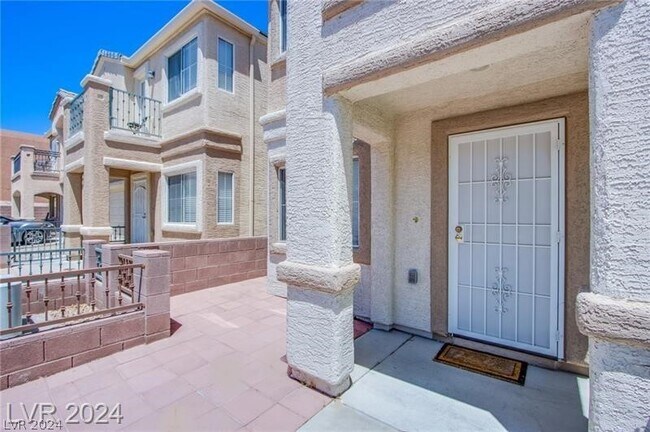 Building Photo - 10448 Dark Sands Ave