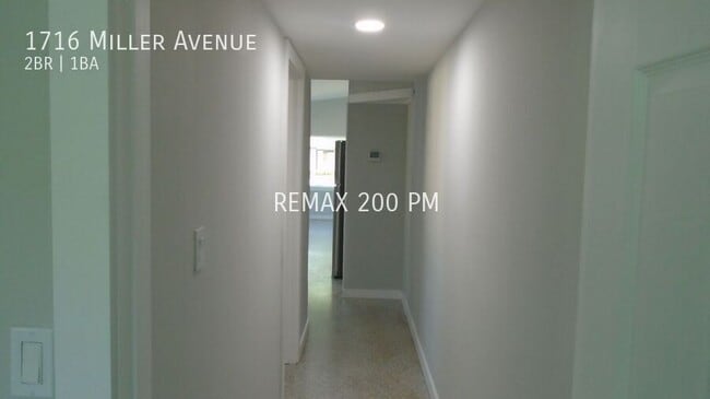 Building Photo - 1716 Miller Ave