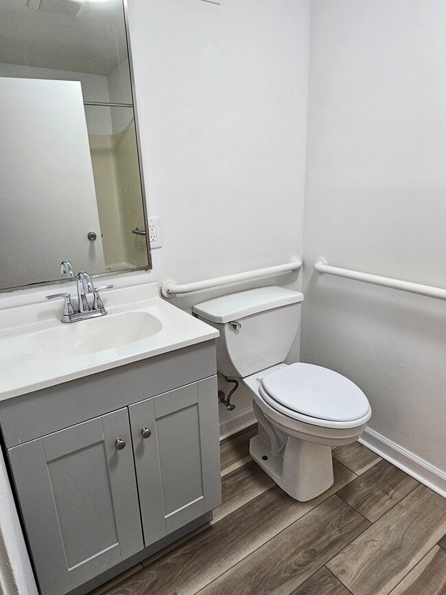 Building Photo - 4009 Aspen St