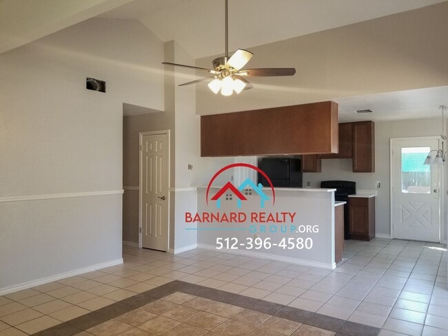 Foto del edificio - Newly Remodeled 3 Bedroom, 1.5 Bath