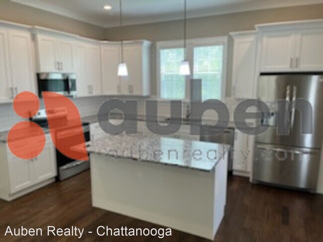 Foto del edificio - 3 br, 2.5 bath House - 6228 Pine Marr Drive