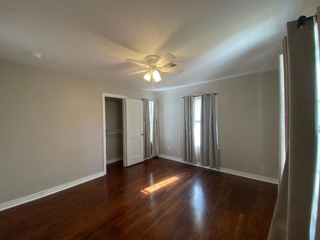 Foto del edificio - Charming 2-bedroom, 1 bathroom home.