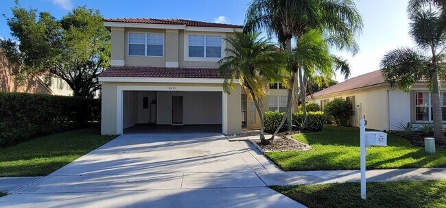 Foto del edificio - 8233 White Rock Cir