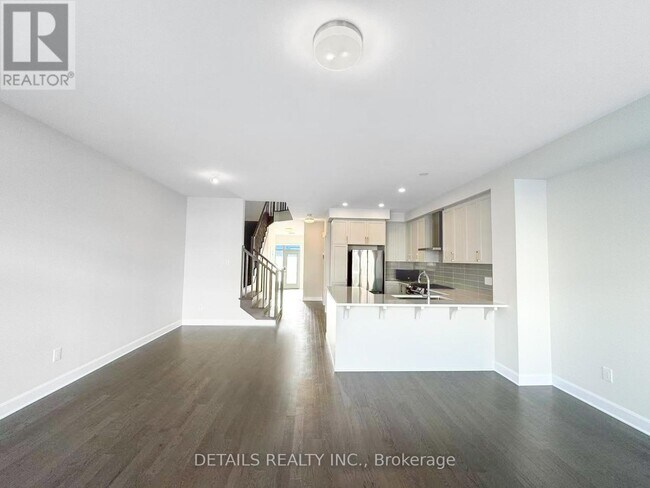 Photo du bâtiment - 170 Angelonia Cres