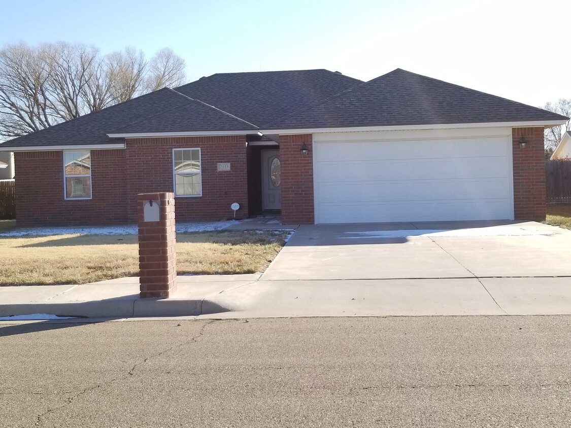 Foto principal - NORTHEAST CLOVIS BEAUTIFUL LANDSCAPE NEAR ...