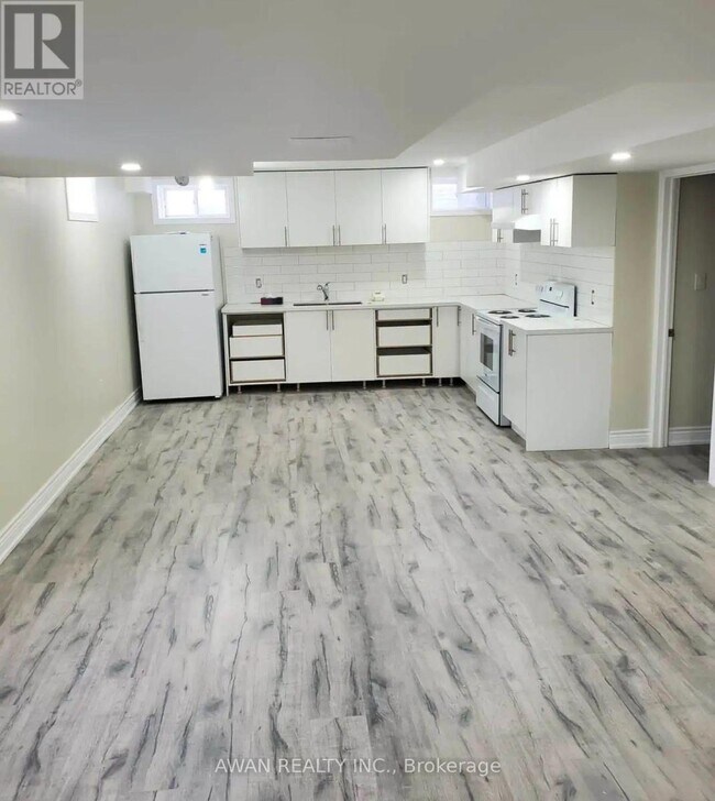 Photo du bâtiment - BASEMENT - 50 MCDONELL CRESCENT N