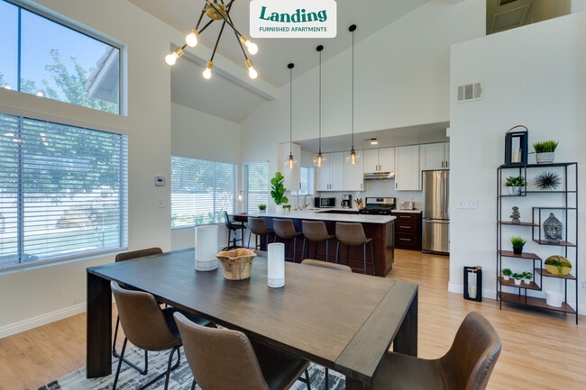 Foto del edificio - 3262 Hidden Falls Way