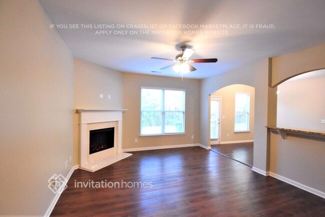 Building Photo - 187 Magnaview Dr