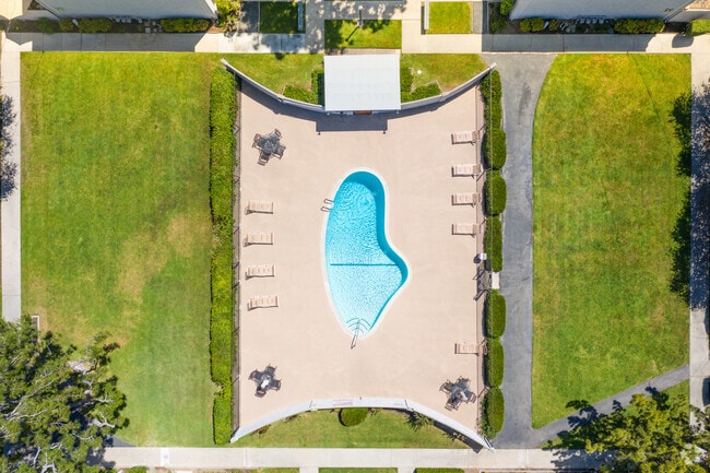 Aerial Photo - Batavia Gardens