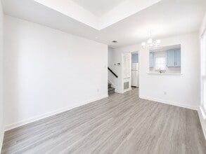 Building Photo - 2529 Rio Grande St