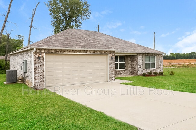 Building Photo - 15 Cedar Creek Cove