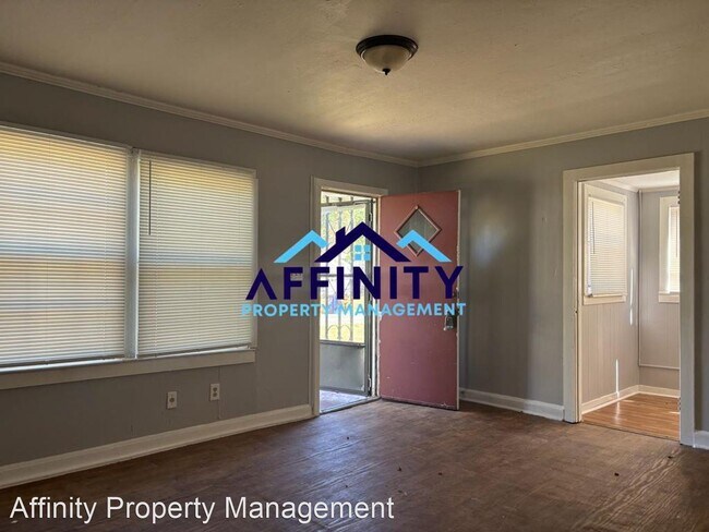 Foto del edificio - 2 br, 1 bath House - 678 Paul Street