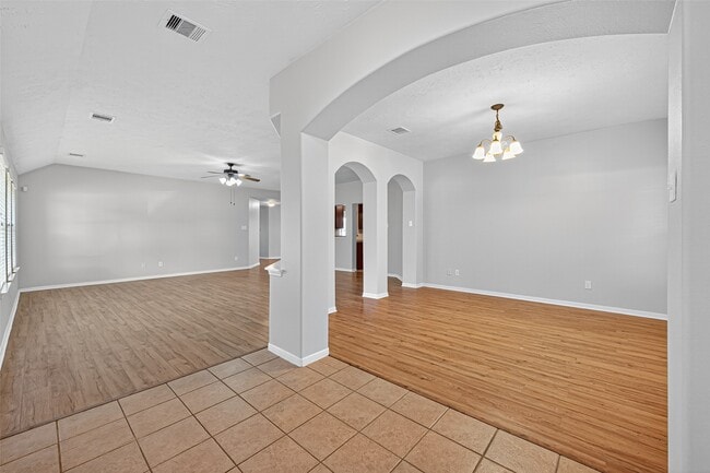 Building Photo - 22311 Bridgestone Ridge Dr