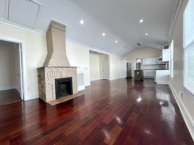 Foto del edificio - 202 Maurice St