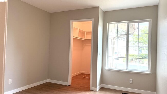 Foto del edificio - 4398 N Spoonwood Ct