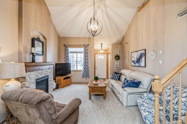 Building Photo - 7425 Wistful Vista Dr