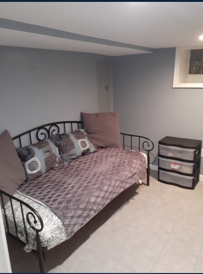 Foto del edificio - 169 W Spencer St