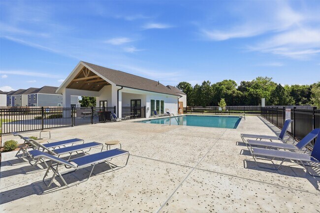Foto del edificio - 7720 Inwood Grv Ln