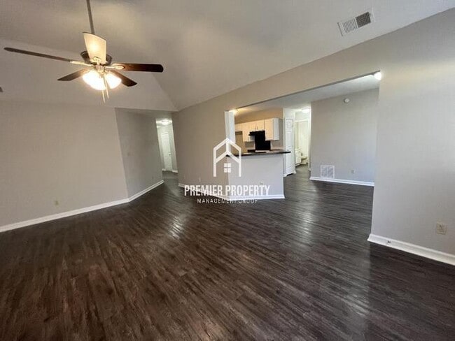 Building Photo - 999 Jessa Cove
