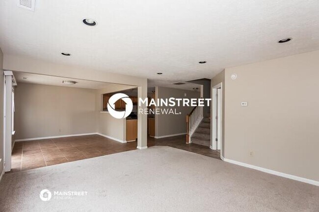 Foto del edificio - 4 Bedroom Pet-Friendly Home in Charlotte, NC with Main Street Renewal