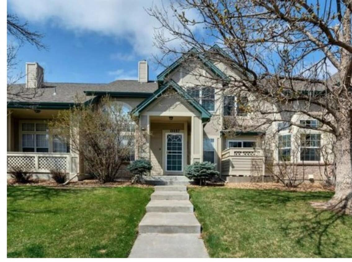 Primary Photo - Gorgeous Upgraded Townhome in Sought-After...
