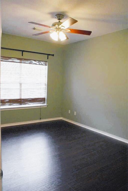 Foto del edificio - 1704 S College St