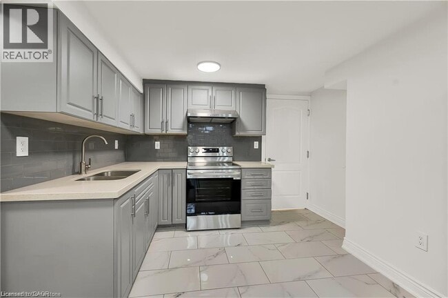 Building Photo - 3608 Cherrington Crescent