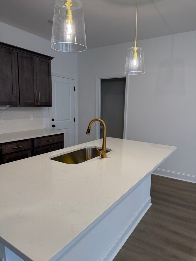 Foto del edificio - 2718 Willowoak Trl