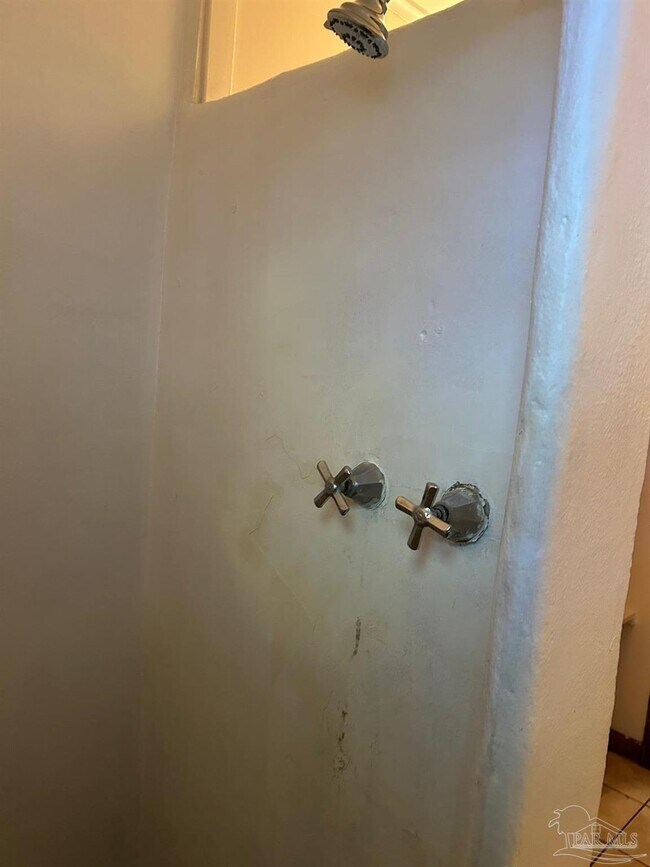 Foto del edificio - 13 Marine Dr