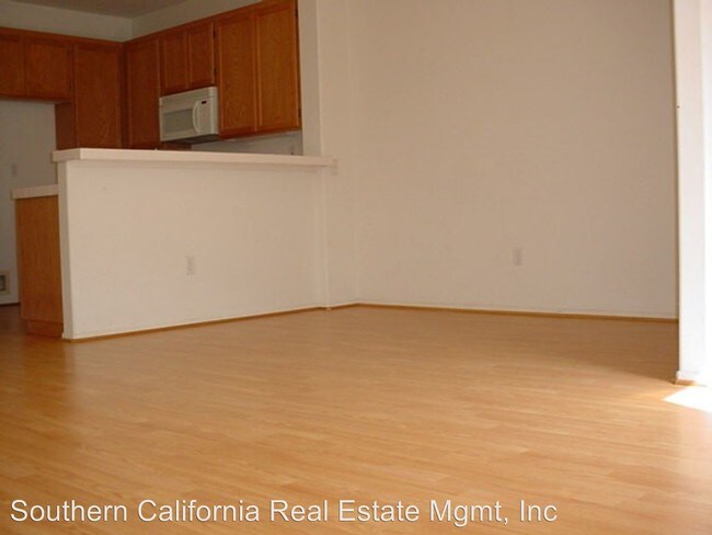 Building Photo - 25551 Schubert Cir