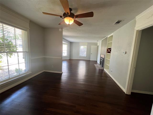Foto del edificio - 3714 Rockdale Dr