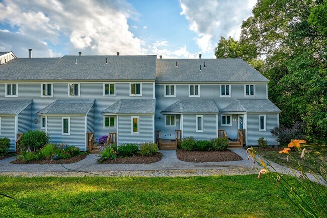 Foto del edificio - 2 Partridge Woods Rd