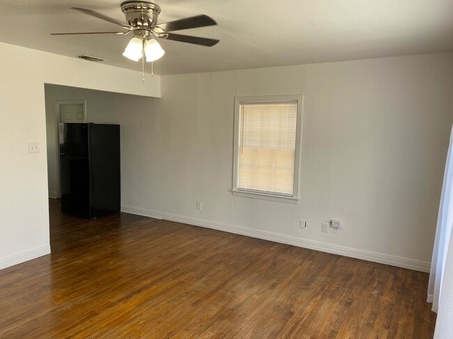 Building Photo - 3505 24th St