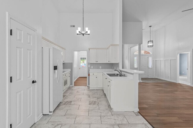 Building Photo - 1122 Mill Run Rd